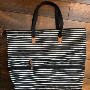 Stella & Dot Expandable Day Tripper Tote